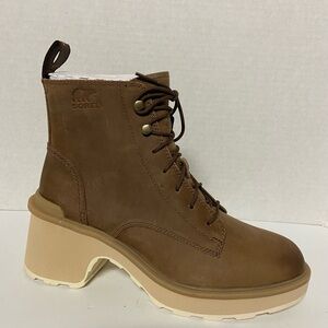 NWT SOREL Women's Hi-Line Heel Lace Boots Sizee 9.5